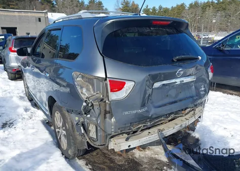 2015 Nissan Pathfinder Sl z USA, uszkodzony, nr VIN 5N1AR2MM6FC663062